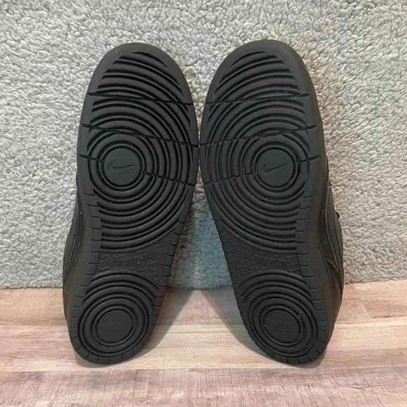 Nike Court Borough Low 2 GS size 6.5Y BQ5448 001 Black Shoes Sneakers Ships ASAP - Picture 7 of 8